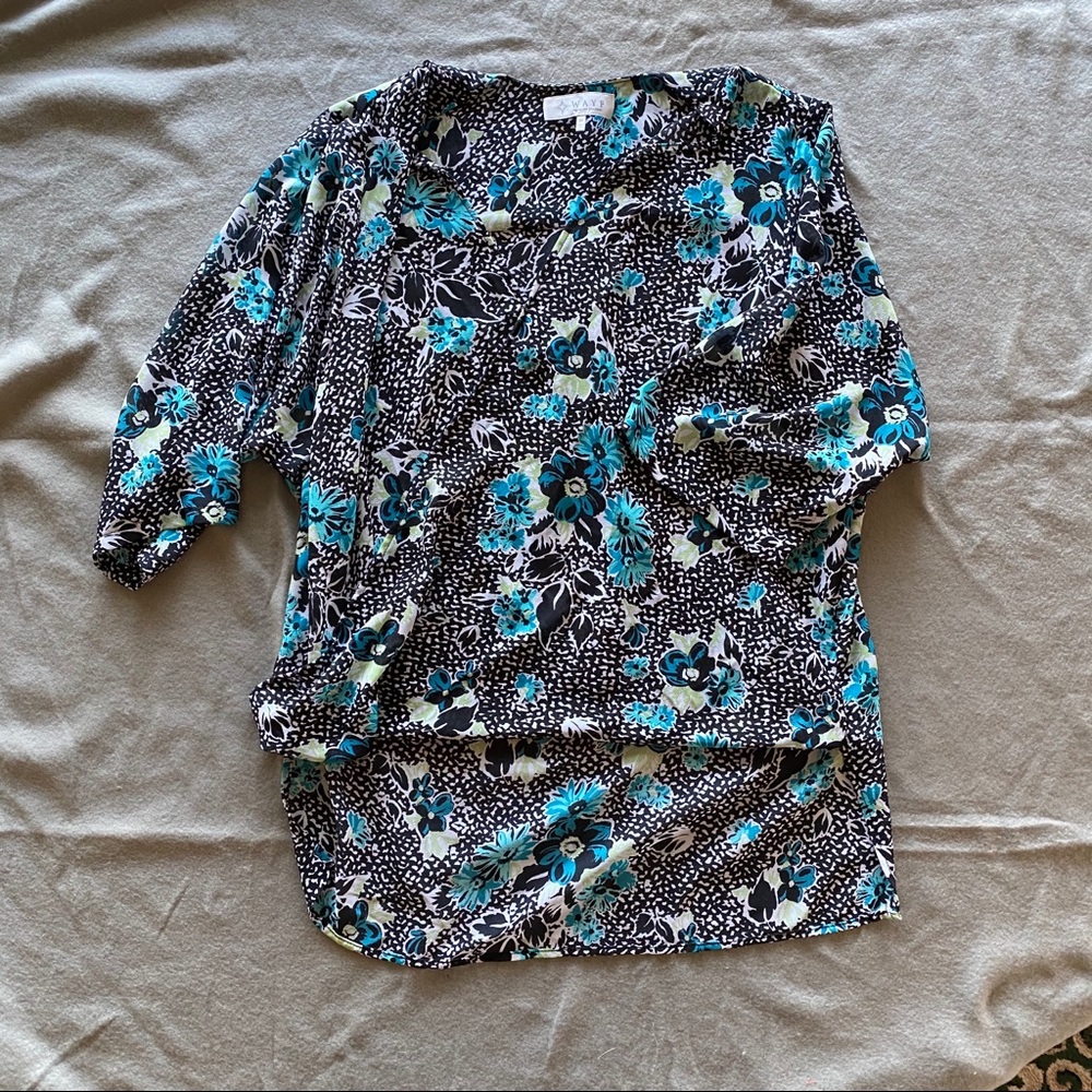 Cross-front elbow length sleeve blouse